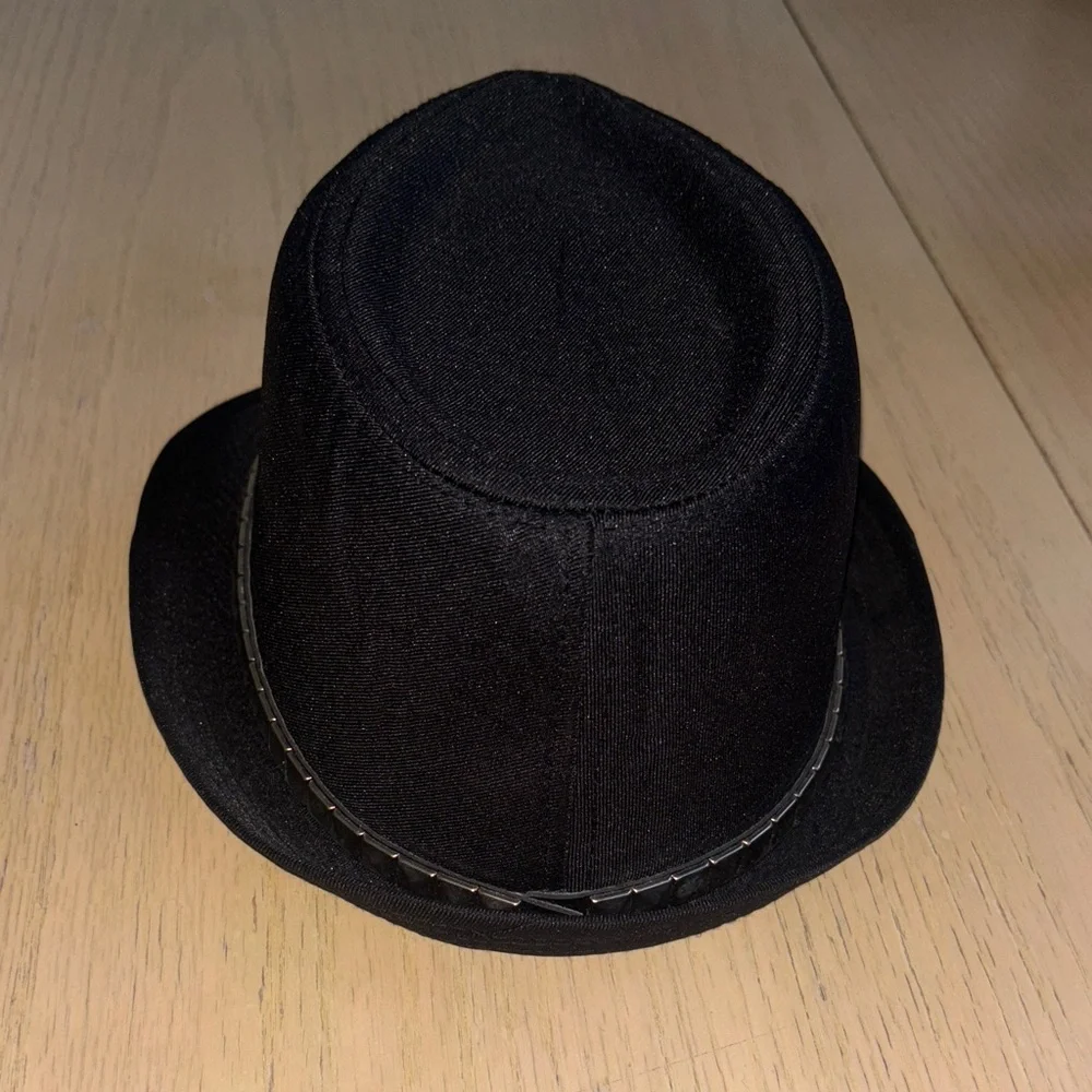 Black Fedora Hat with Studded Band - Picture 5 of 9